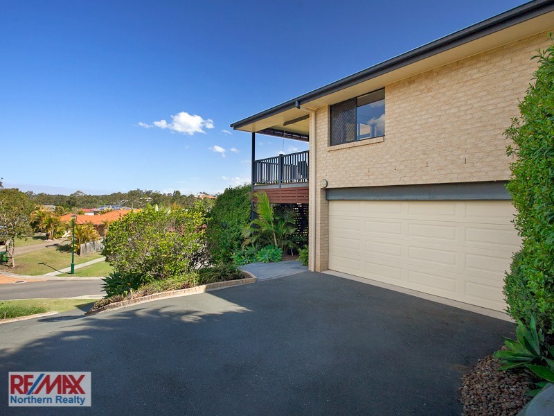 11 Valencia Court, Eatons Hill QLD 4037