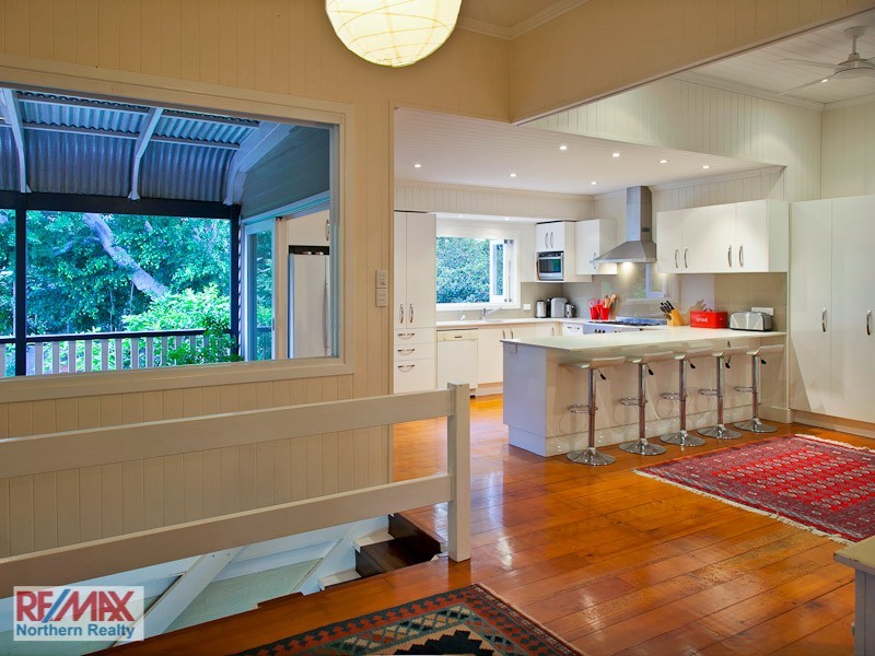 16 Plant Street, Ashgrove QLD 4060