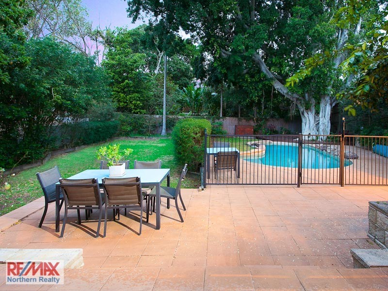 16 Plant Street, Ashgrove QLD 4060