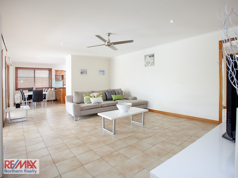 10 Jocasta Street, Eatons Hill QLD 4037