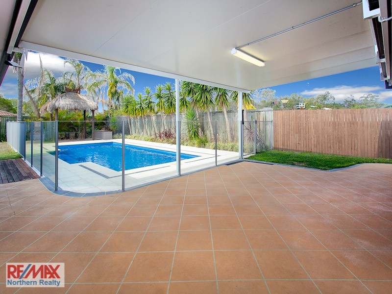 10 Jocasta Street, Eatons Hill QLD 4037