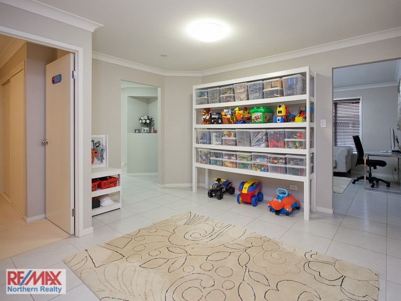 33 Delawar Rd, Warner QLD 4500