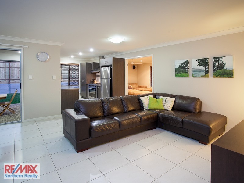 33 Delawar Rd, Warner QLD 4500