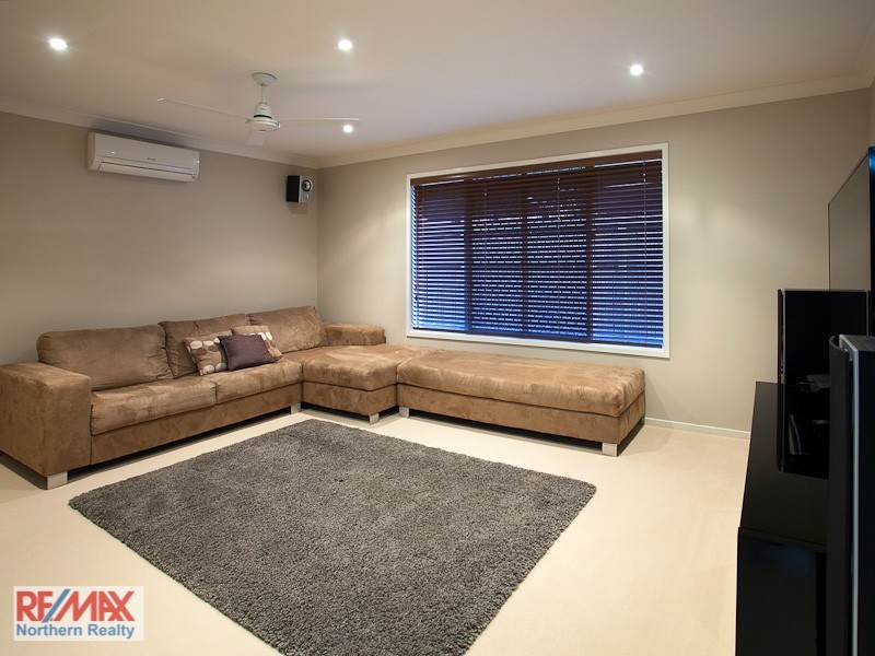 33 Delawar Rd, Warner QLD 4500