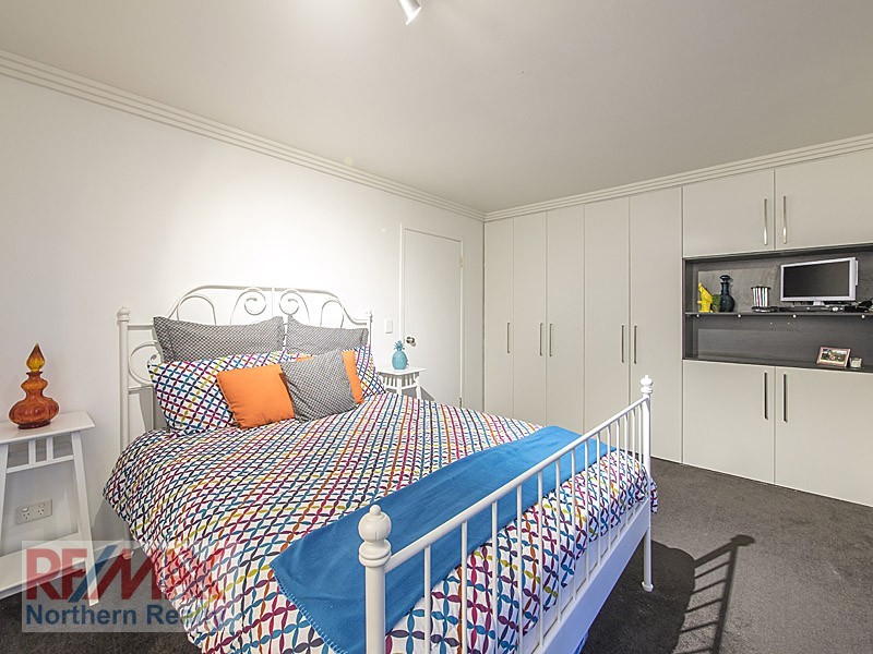 25 Wilson Ave, Albany Creek QLD 4035
