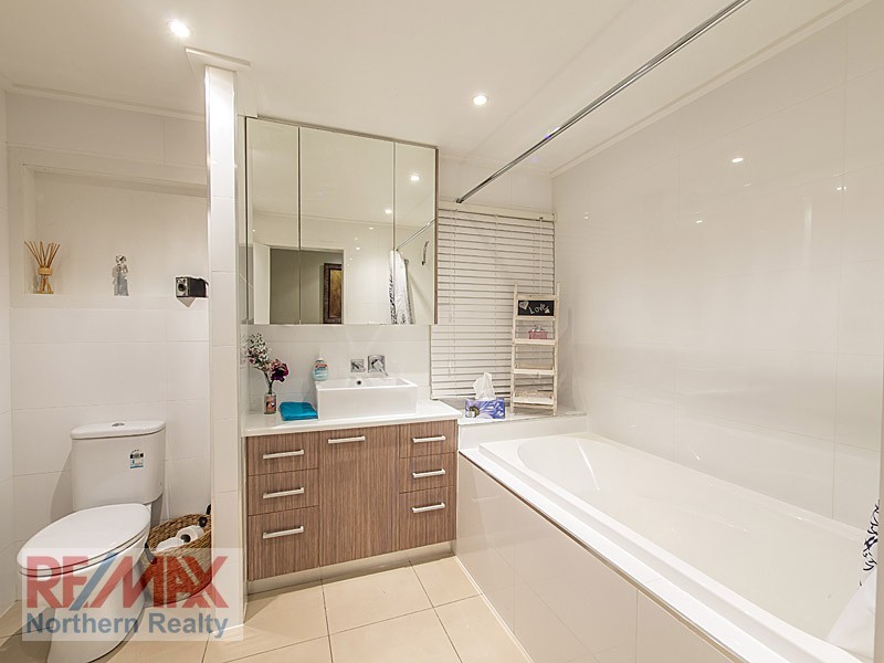 25 Wilson Ave, Albany Creek QLD 4035