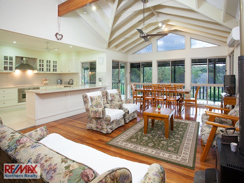 2 Ribblesdale Court, Joyner QLD 4500