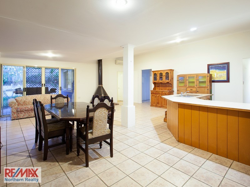 13 Queen Elizabeth Drive, Eatons Hill QLD 4037