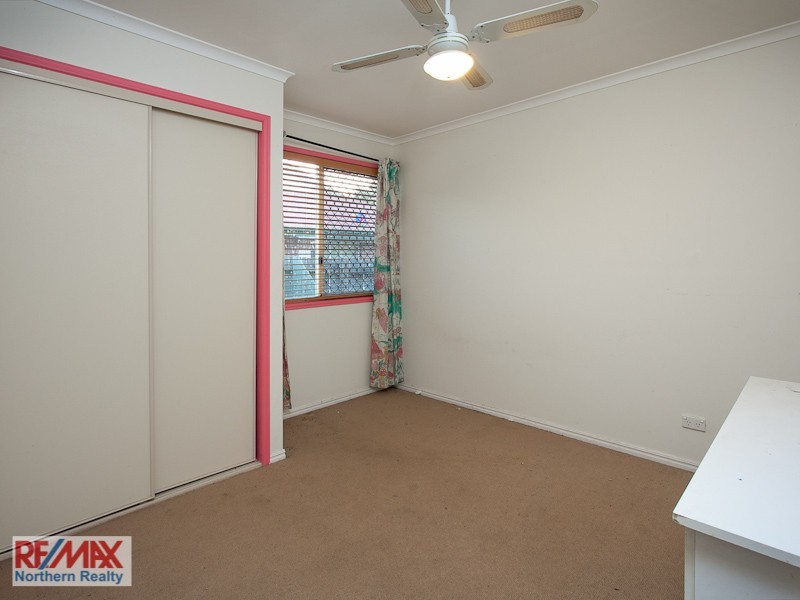 13 Queen Elizabeth Drive, Eatons Hill QLD 4037