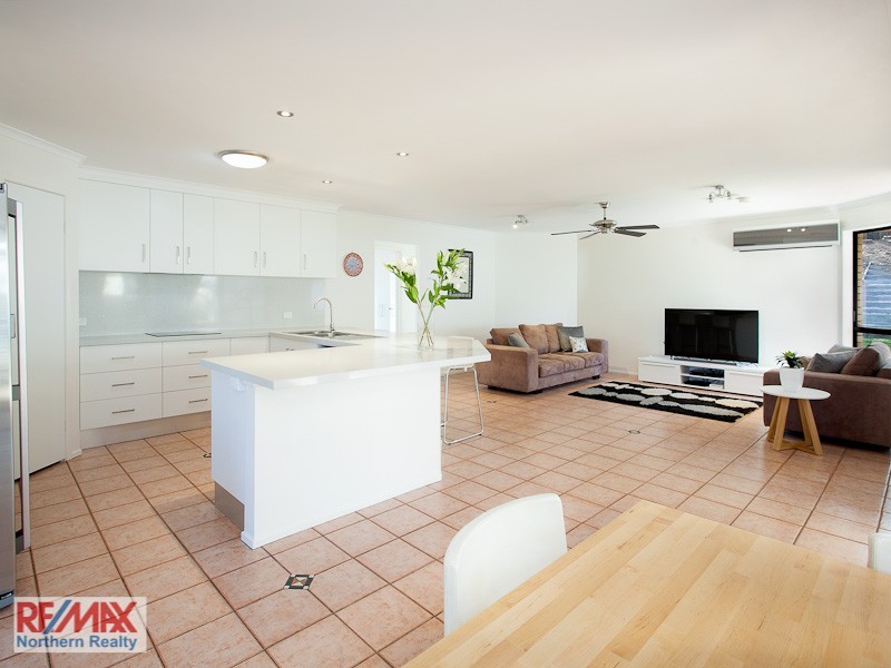 13 Zorina Court, Eatons Hill QLD 4037