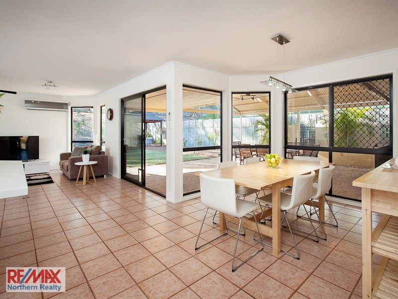 13 Zorina Court, Eatons Hill QLD 4037