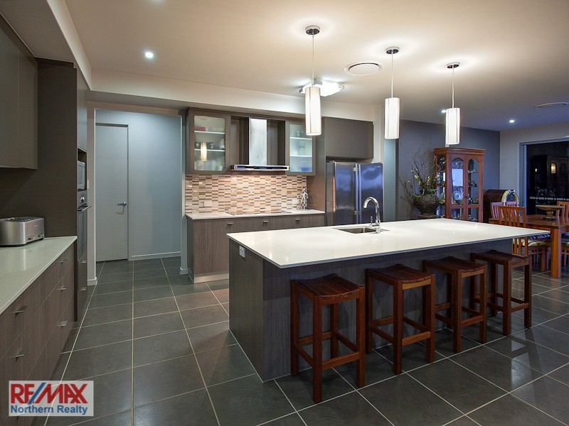 44 Dana Street, Cashmere QLD 4500