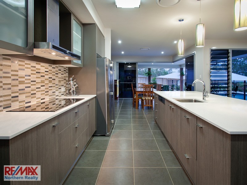 44 Dana Street, Cashmere QLD 4500