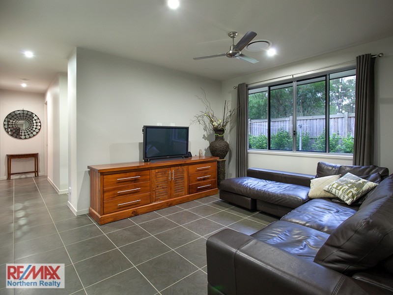 44 Dana Street, Cashmere QLD 4500