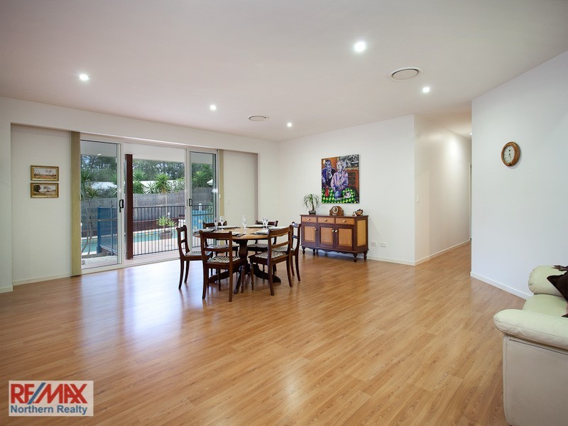 6 Pheasant Court, Cashmere QLD 4500