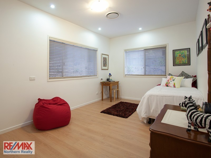 6 Pheasant Court, Cashmere QLD 4500