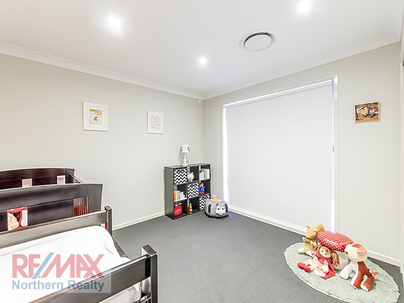 63 Caspian Pde, Warner QLD 4500