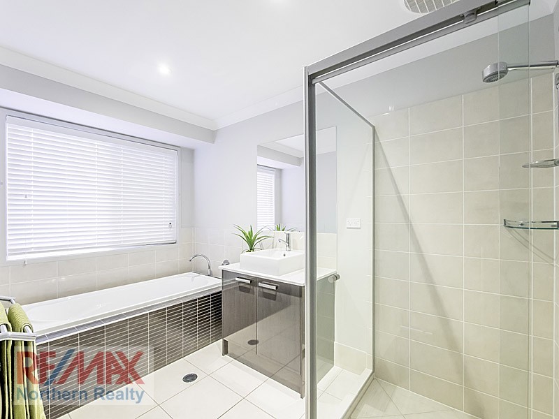 63 Caspian Pde, Warner QLD 4500