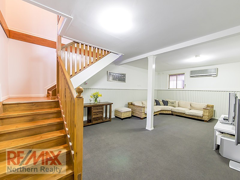 16 Harrier Place, Warner QLD 4500