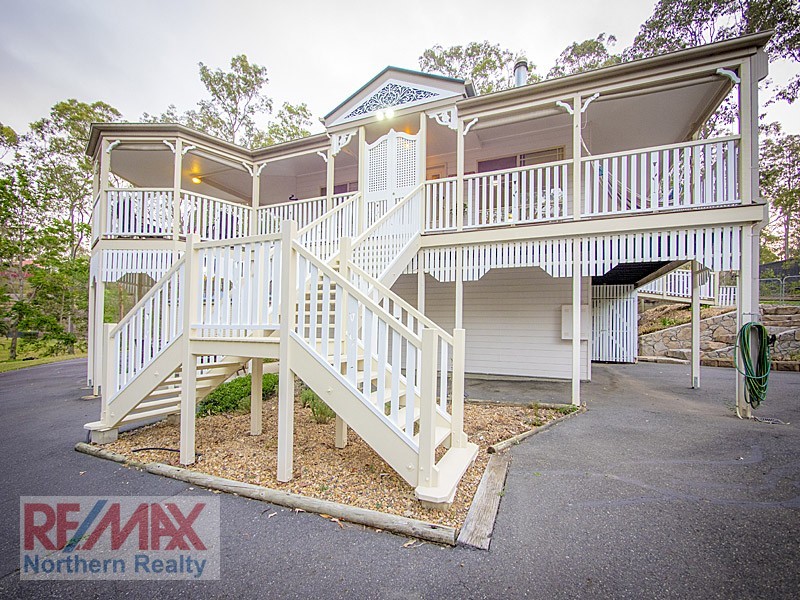 16 Harrier Place, Warner QLD 4500