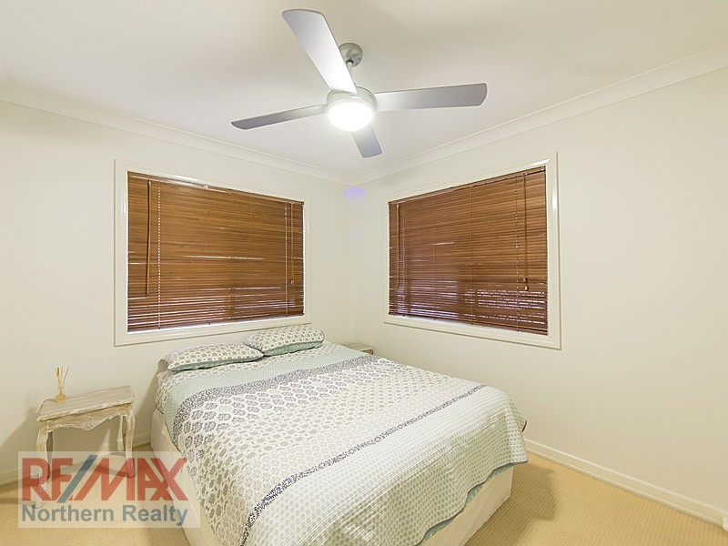 16 Harrier Place, Warner QLD 4500