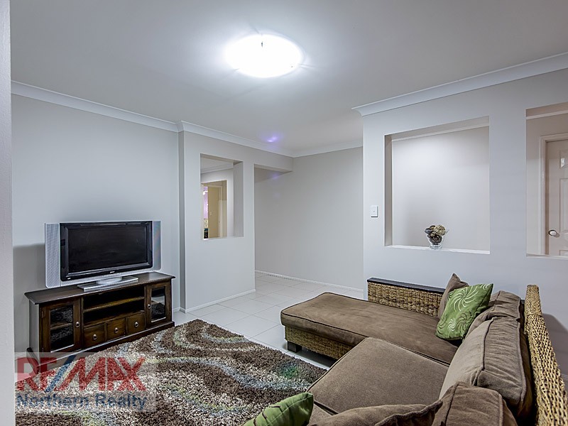 22 Fir Place, Warner QLD 4500