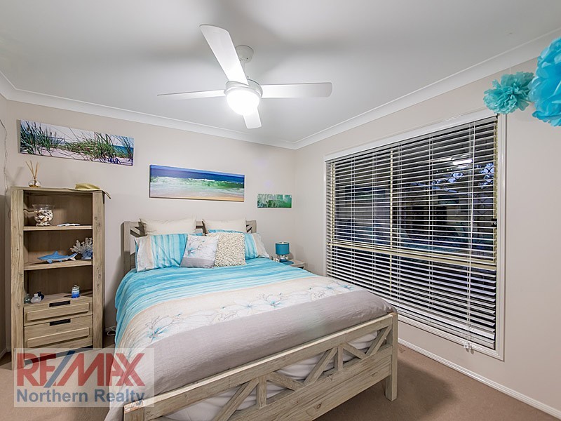 22 Fir Place, Warner QLD 4500