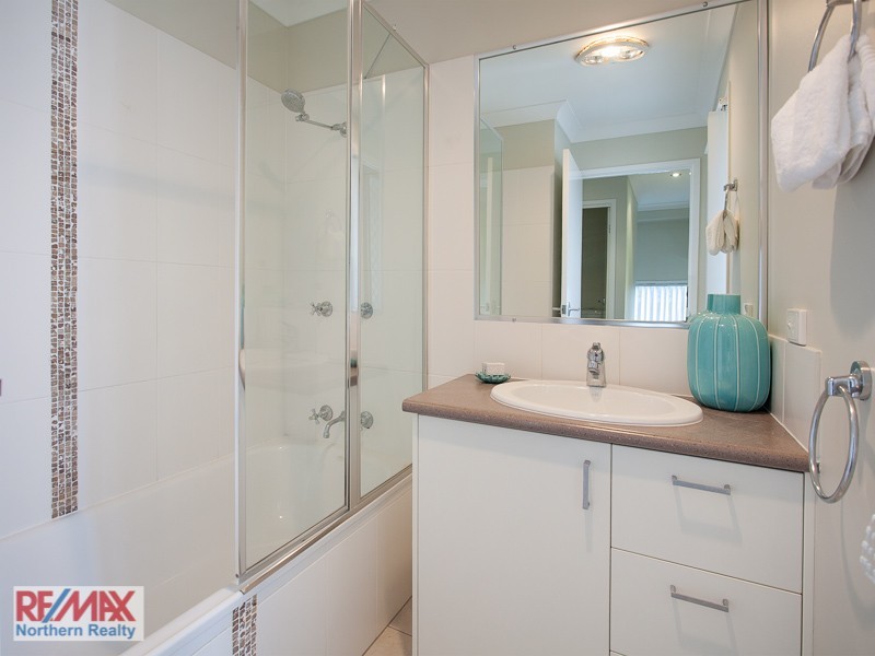 4/5 Seabrook St, Kedron QLD 4031