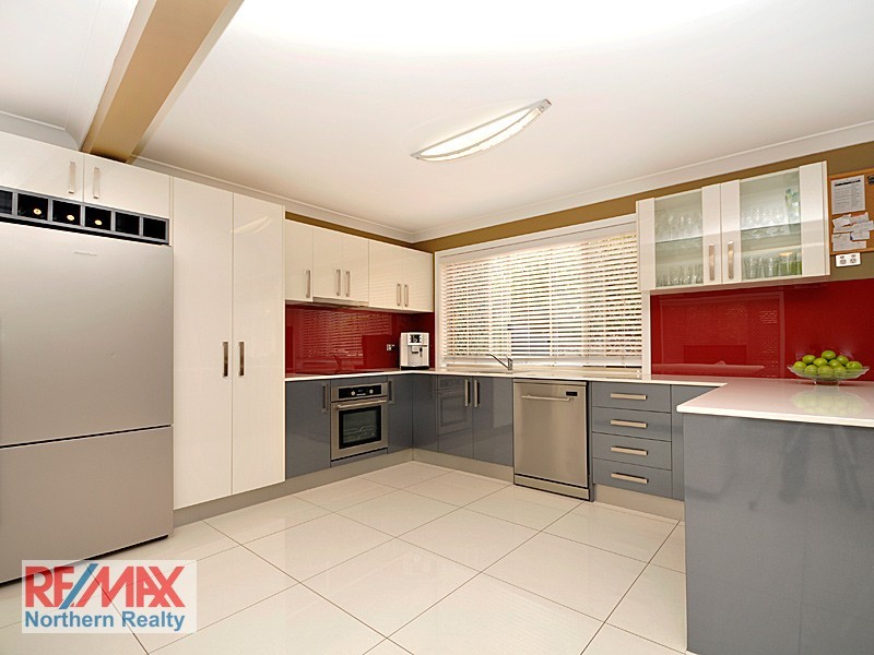 19 The Boulevard, Albany Creek QLD 4035