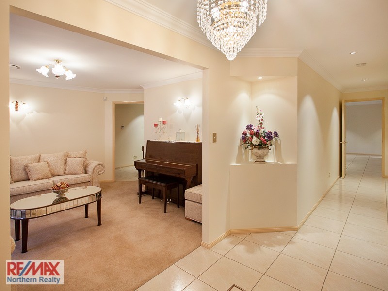 31 Rolls Royce Court, Joyner QLD 4500