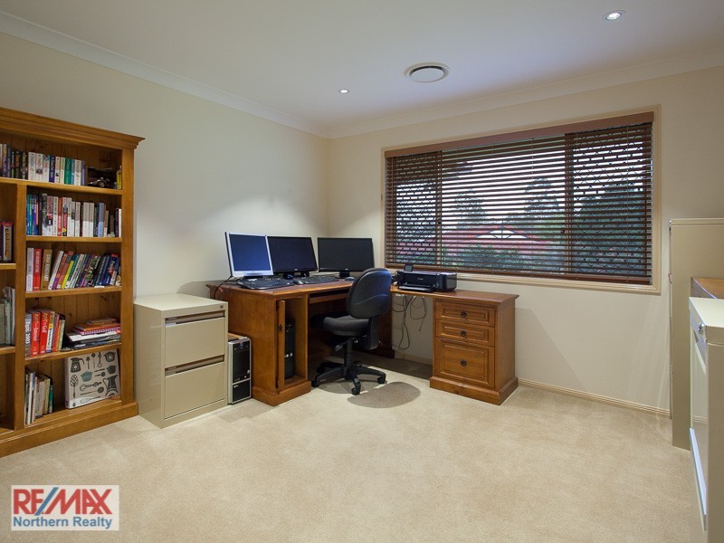 31 Rolls Royce Court, Joyner QLD 4500