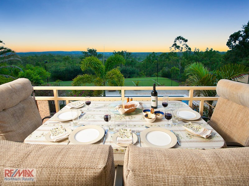 846 Clear Mountain Road, Cashmere QLD 4500