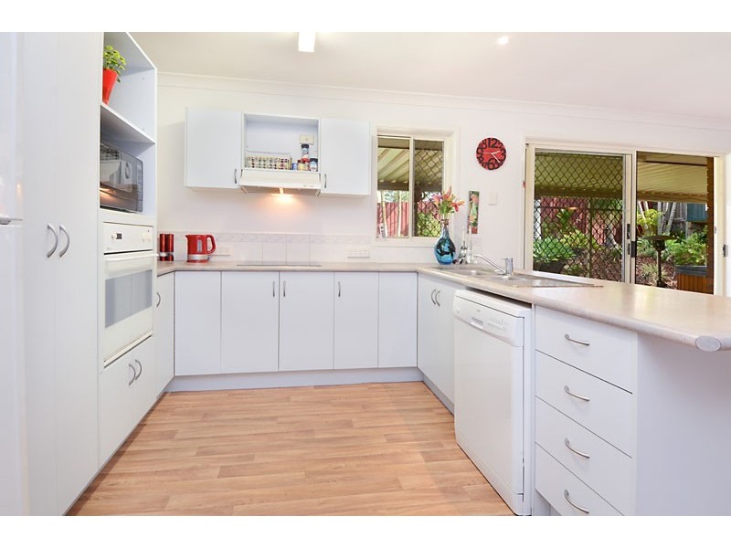 757 South Pine Road, Albany Creek QLD 4035