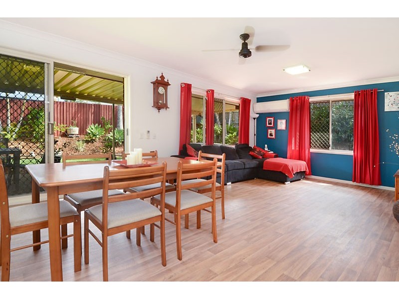 757 South Pine Road, Albany Creek QLD 4035