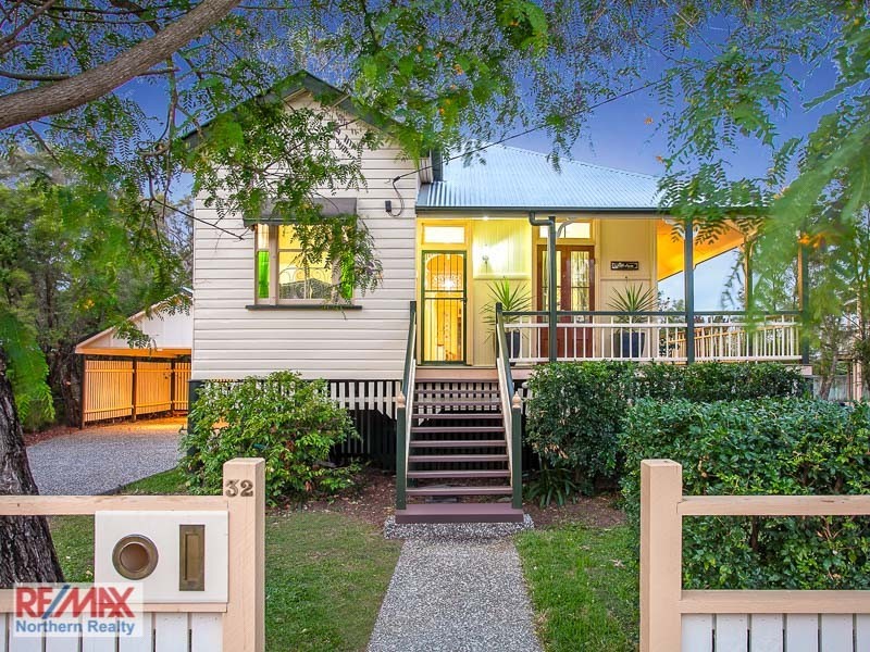 32 Plumer Street, Sherwood QLD 4075