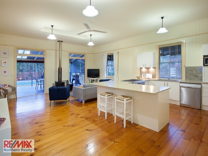 32 Plumer Street, Sherwood QLD 4075