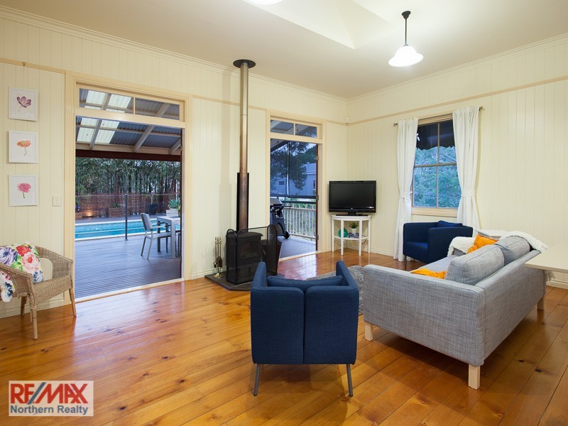 32 Plumer Street, Sherwood QLD 4075