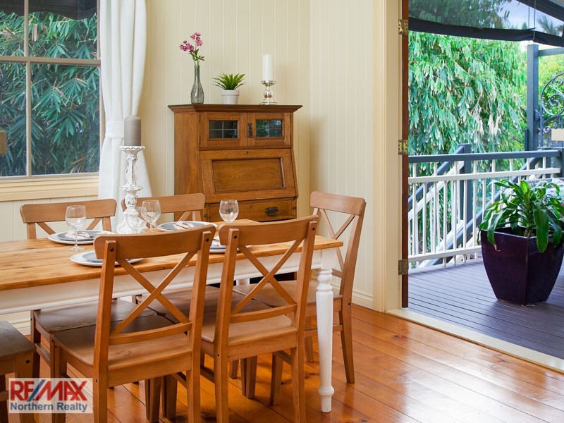 32 Plumer Street, Sherwood QLD 4075