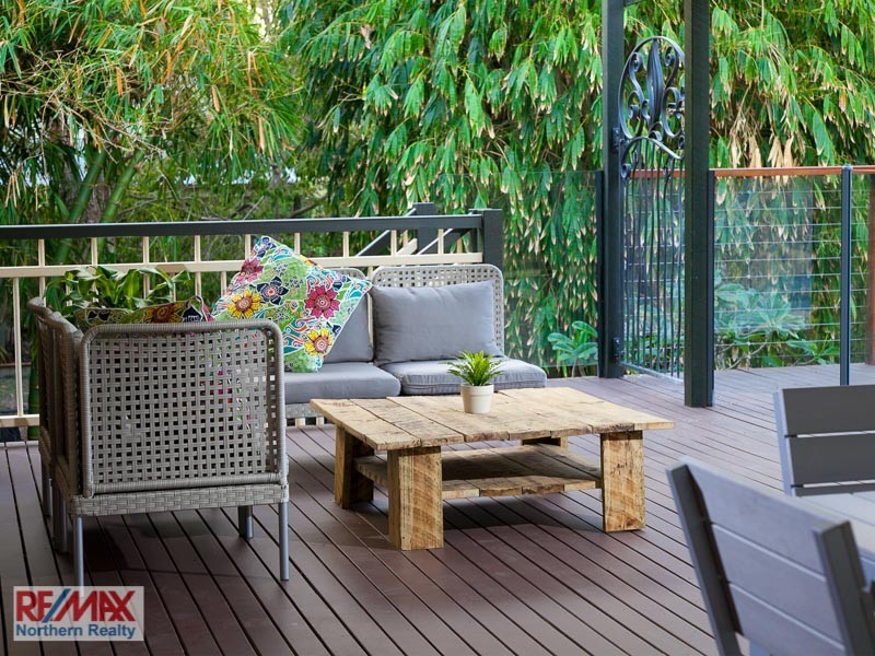 32 Plumer Street, Sherwood QLD 4075