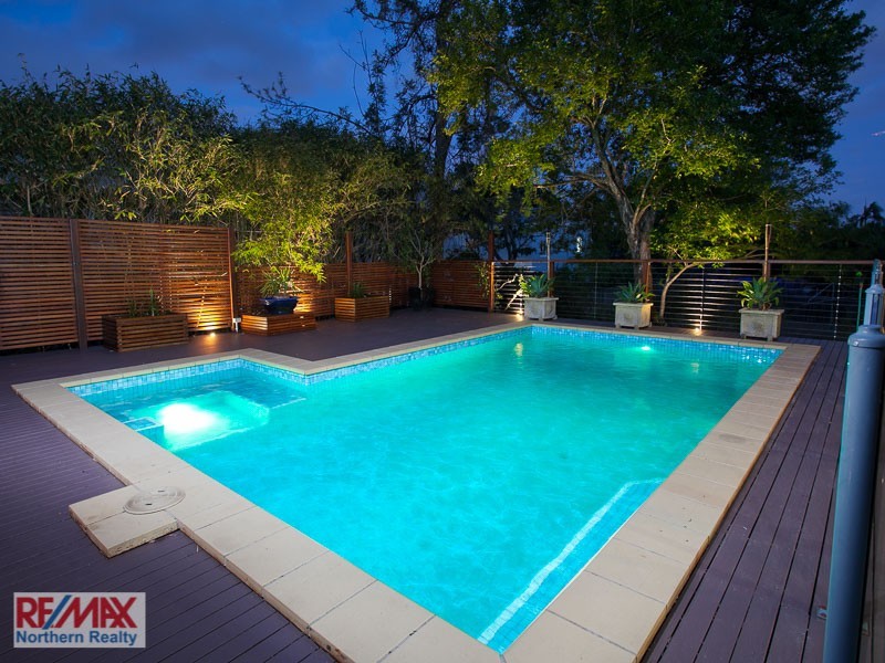 32 Plumer Street, Sherwood QLD 4075