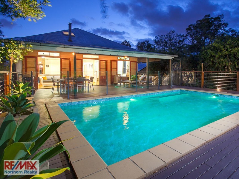 32 Plumer Street, Sherwood QLD 4075