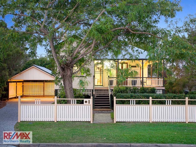 32 Plumer Street, Sherwood QLD 4075