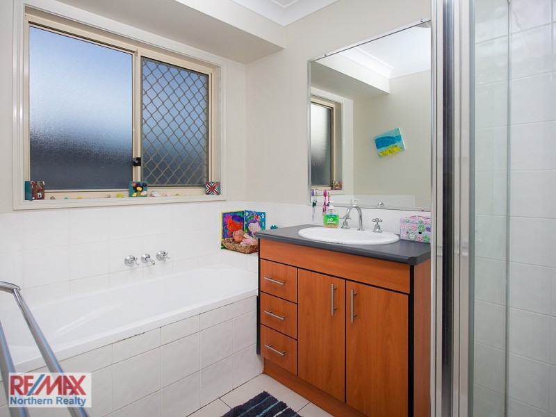 8 Brady Court, Deception Bay QLD 4508