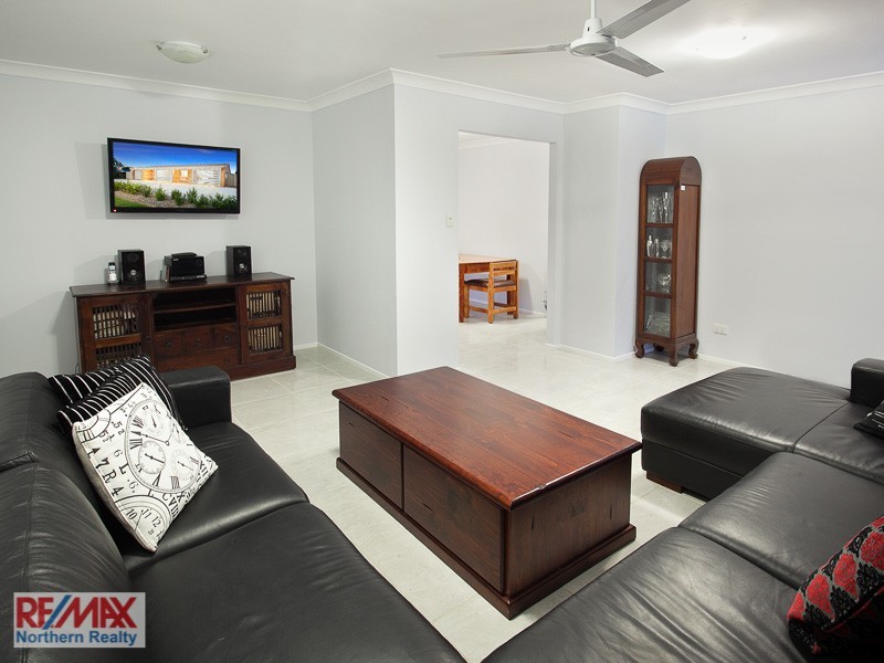 4 Glen Street, Bray Park QLD 4500