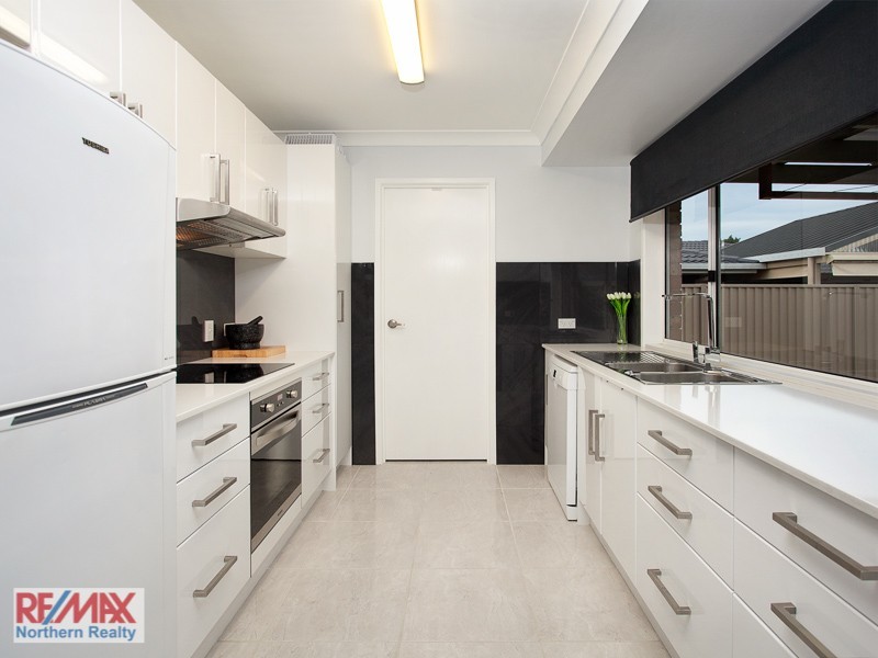 4 Glen Street, Bray Park QLD 4500