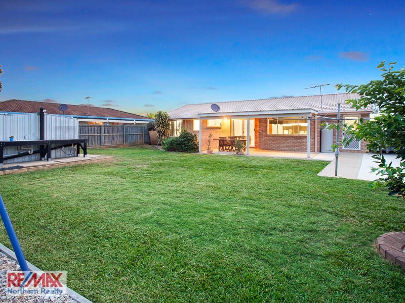 4 Glen Street, Bray Park QLD 4500