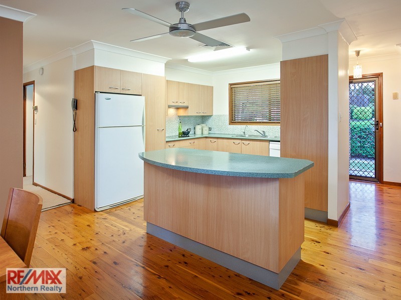 25 Gilford Cr, Albany Creek QLD 4035