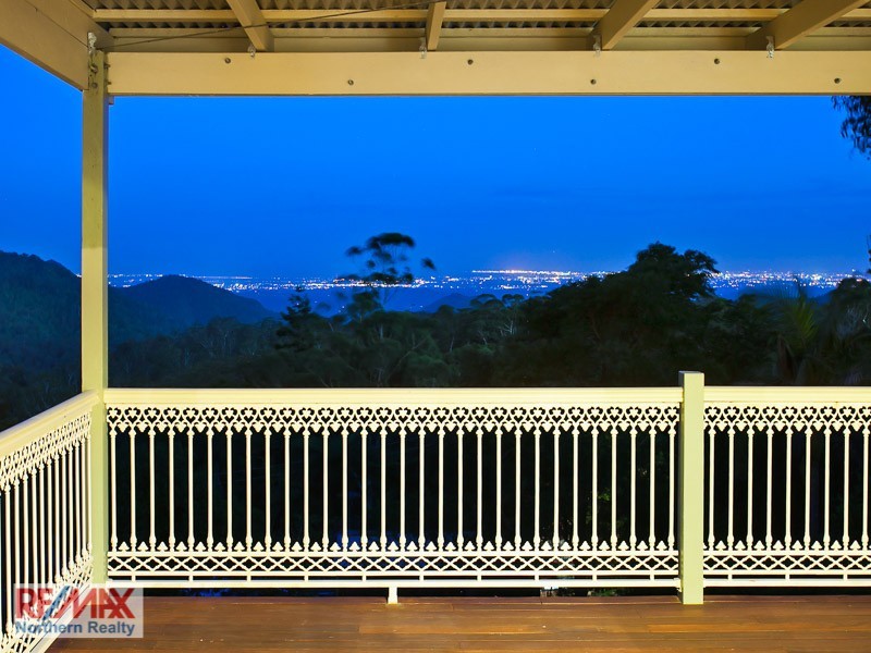 4 Attunga Lane, Mount Glorious QLD 4520