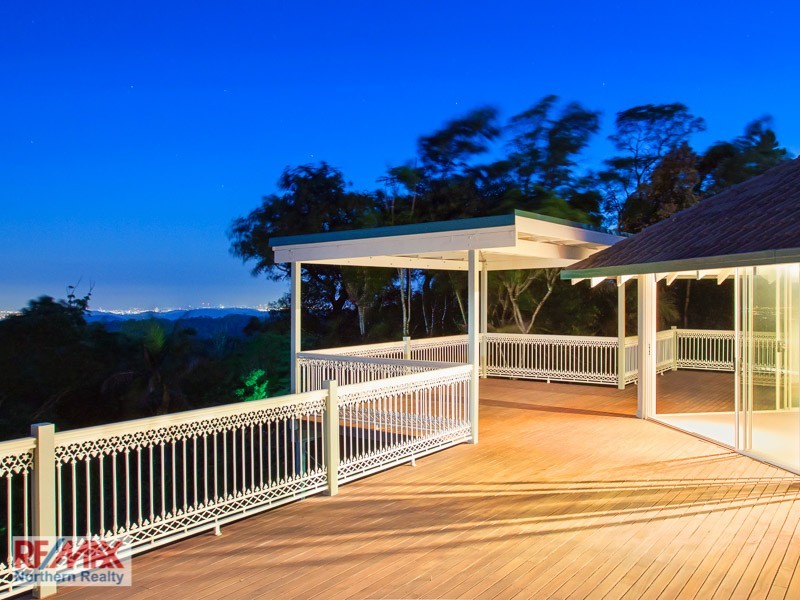 4 Attunga Lane, Mount Glorious QLD 4520