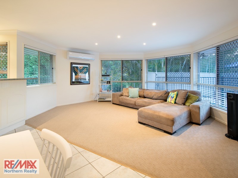 14 Phoenix Court, Eatons Hill QLD 4037